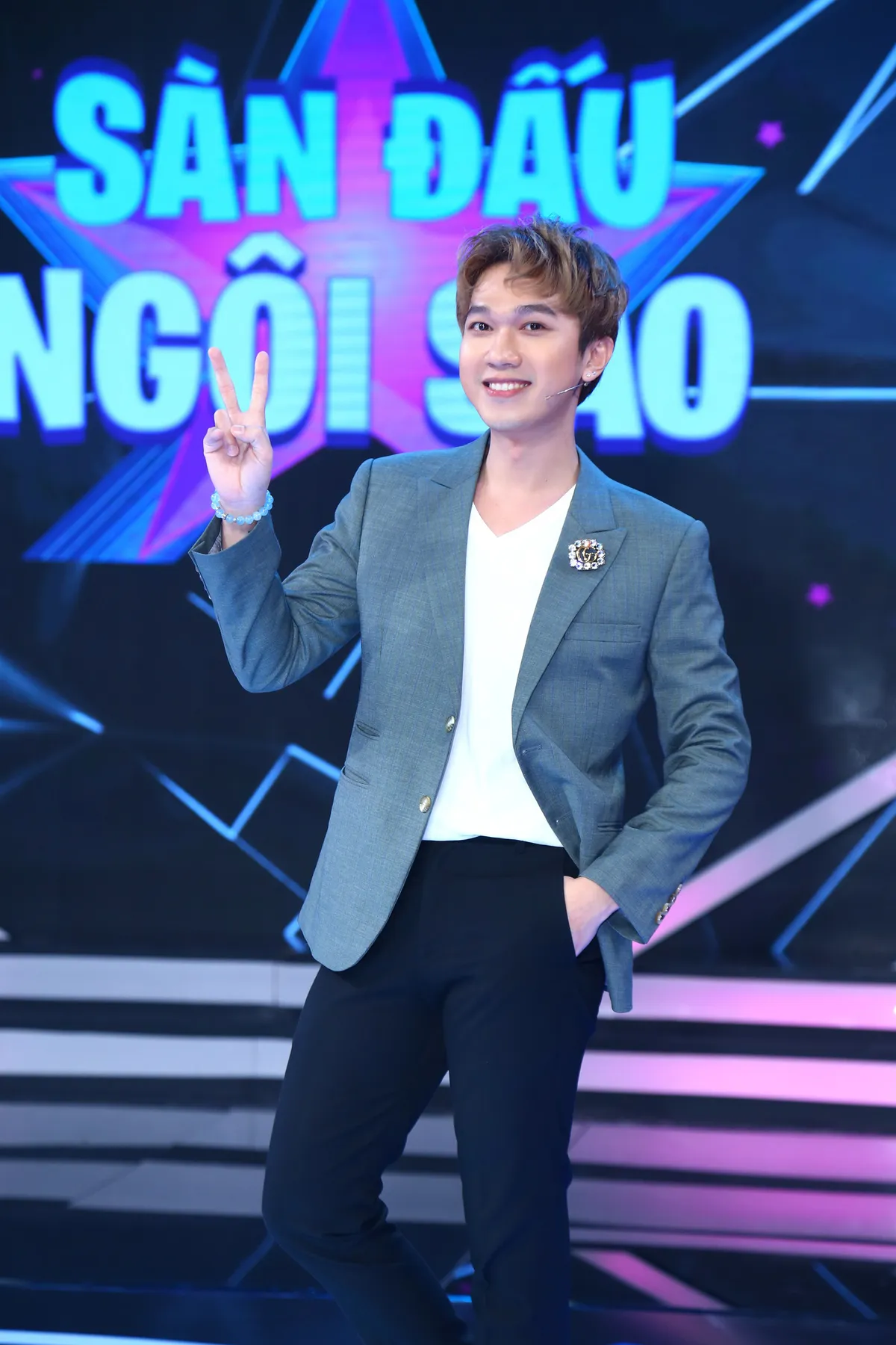 Minh Xù trở thành host gameshow âm nhạc kết hợp vận động mới lạ mang tên Sàn đấu ngôi sao - Ảnh 1.