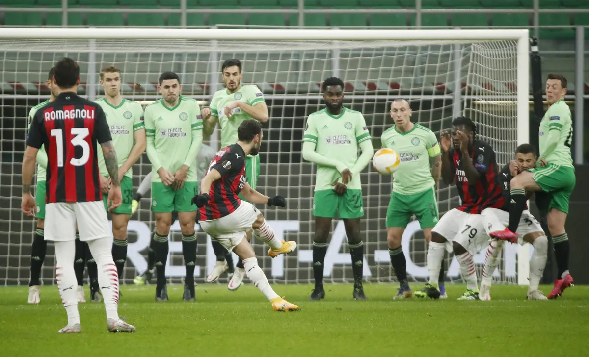 Europa League: AC Milan ngược dòng ngoạn mục ngày thiếu vắng Ibrahimovic - Ảnh 2. Europa League: AC Milan ngược dòng ngoạn mục ngày thiếu vắng Ibrahimovic - Ảnh 2.