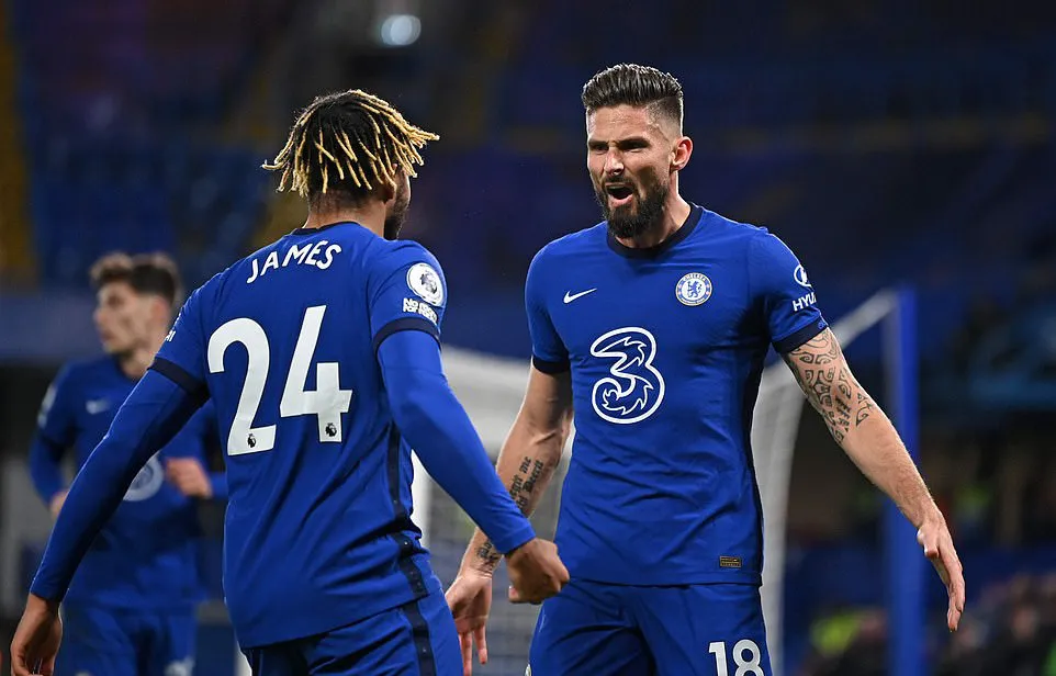 Chelsea 3-1 Leeds Utd: The Blues vươn lên ngôi đầu bảng (Vòng 11 Ngoại hạng Anh) - Ảnh 2. Chelsea 3-1 Leeds Utd: The Blues vươn lên ngôi đầu bảng (Vòng 11 Ngoại hạng Anh) - Ảnh 2.