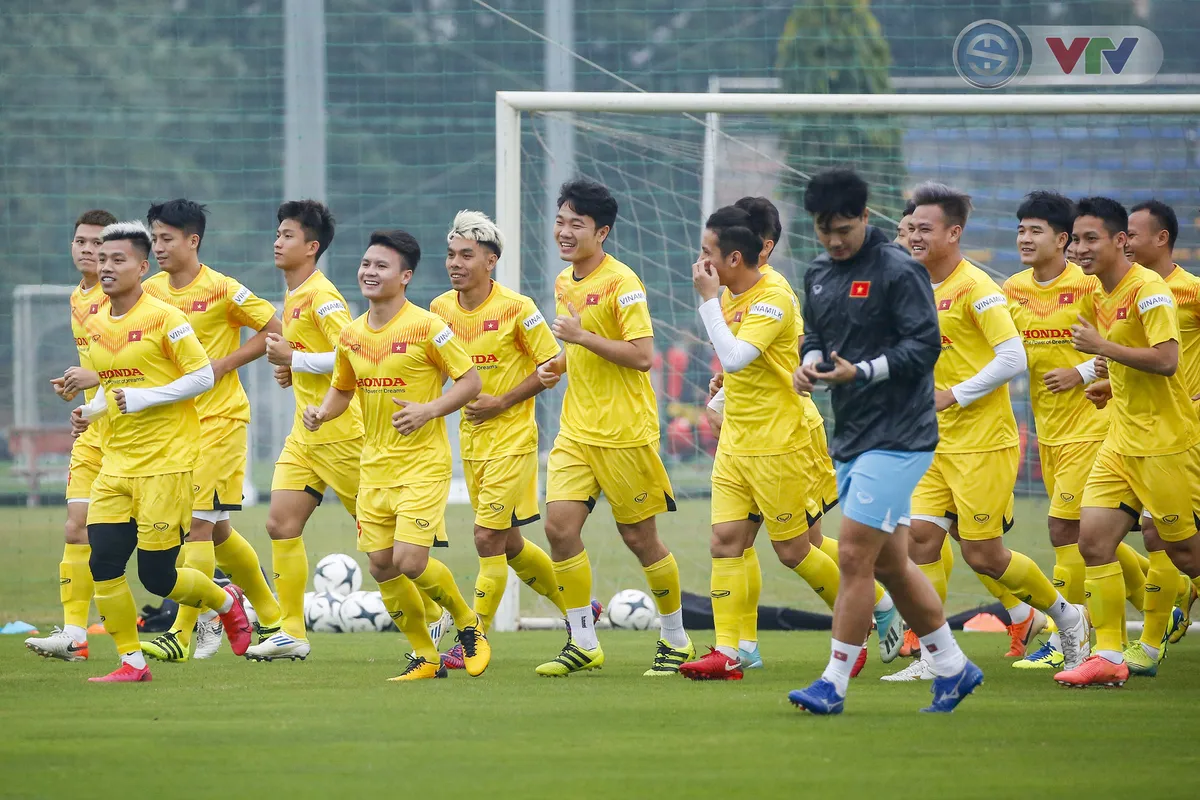 Công Phượng tươi rói trong ngày hội quân muộn cùng ĐT Việt Nam - Ảnh 5. Công Phượng tươi rói trong ngày hội quân muộn cùng ĐT Việt Nam - Ảnh 5.