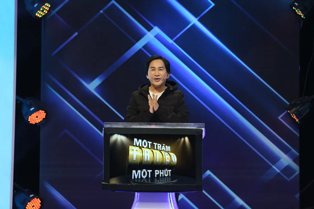 Kim Tử Long rủ vợ và con gái nuôi tham gia gameshow trí tuệ - Ảnh 4.