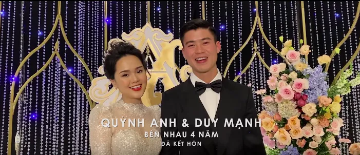 Nhiều cặp đôi nổi tiếng xuất hiện trong MV Valentine Hơn cả yêu của Đức Phúc - Ảnh 7.