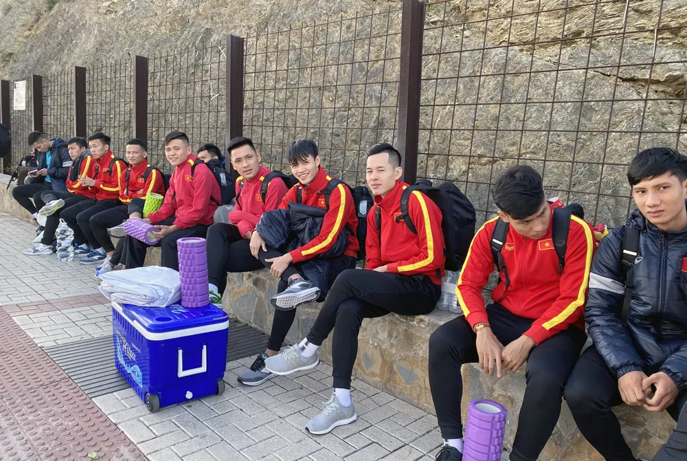 ĐT futsal Việt Nam tích cực chuẩn bị cho trận giao hữu thứ hai tại Tây Ban Nha - Ảnh 1. ĐT futsal Việt Nam tích cực chuẩn bị cho trận giao hữu thứ hai tại Tây Ban Nha - Ảnh 1.
