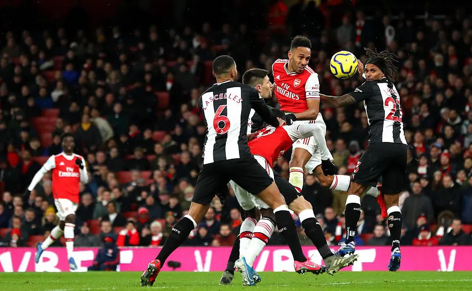 Arsenal 4-0 Newcastle: Hiệp 2 bùng nổ, chiến thắng ấn tượng - Ảnh 1. Arsenal 4-0 Newcastle: Hiệp 2 bùng nổ, chiến thắng ấn tượng - Ảnh 1.