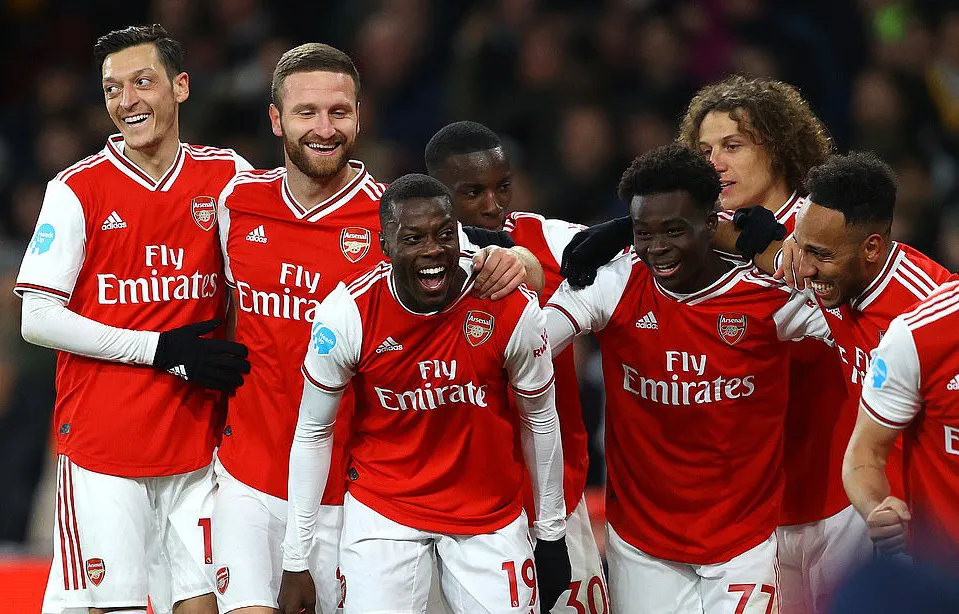 Arsenal 4-0 Newcastle: Hiệp 2 bùng nổ, chiến thắng ấn tượng - Ảnh 2. Arsenal 4-0 Newcastle: Hiệp 2 bùng nổ, chiến thắng ấn tượng - Ảnh 2.