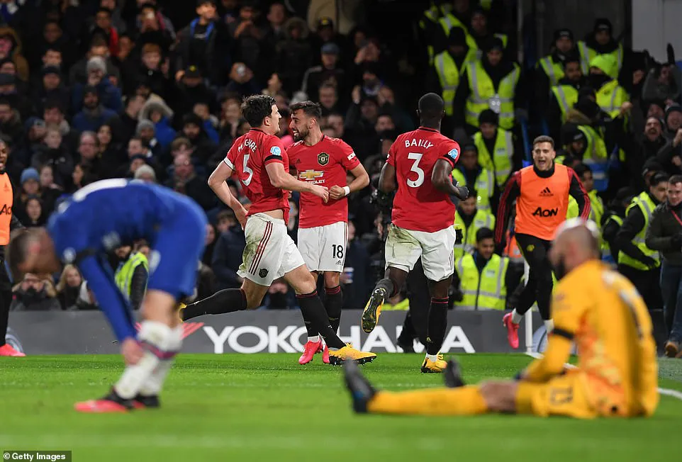Chelsea 0-2 Manchester United: Chelsea thua trận thứ 3 liên tiếp trước M.U - Ảnh 7. Chelsea 0-2 Manchester United: Chelsea thua trận thứ 3 liên tiếp trước M.U - Ảnh 7.