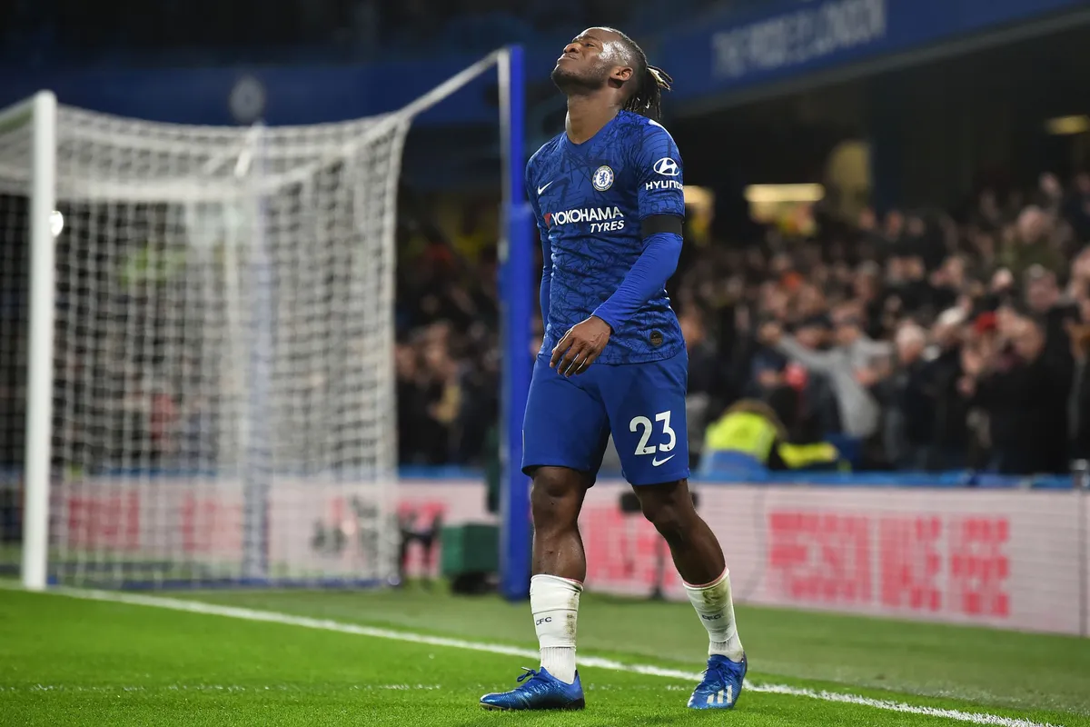 Chelsea 0-2 Manchester United: Chelsea thua trận thứ 3 liên tiếp trước M.U - Ảnh 1. Chelsea 0-2 Manchester United: Chelsea thua trận thứ 3 liên tiếp trước M.U - Ảnh 1.