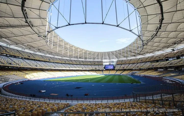 Thánh địa Bukit Jalil của ĐT Malaysia thay đổi mặt cỏ trước trận gặp ĐT Việt Nam - Ảnh 3.