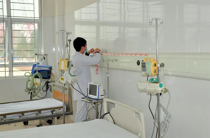 Quảng Ninh: Cách ly theo dõi 14 ngày với người từ vùng dịch qua cửa khẩu Móng Cái - Ảnh 2.