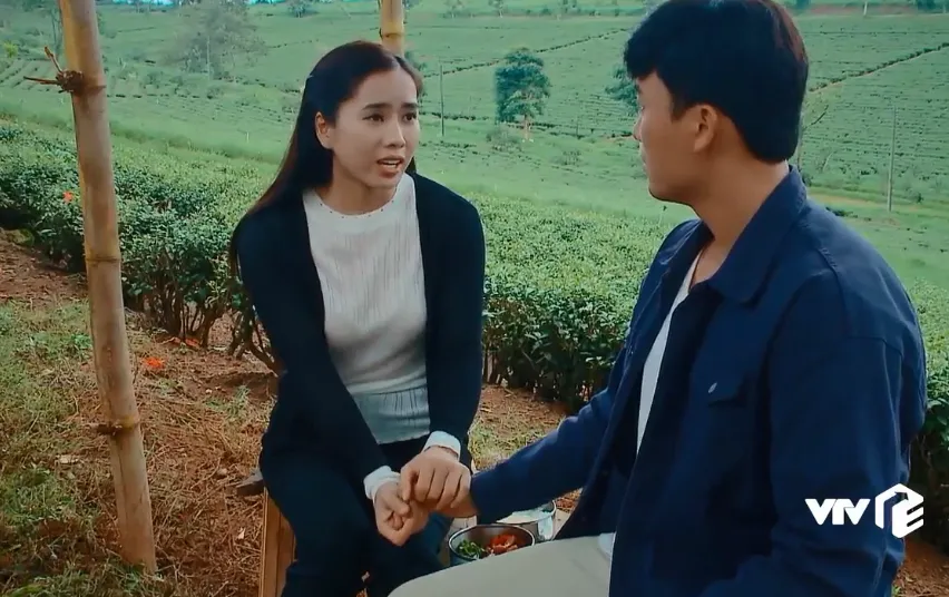 Nước mắt lo&agrave;i cỏ dại - Tập 28: Khang phũ ph&agrave;ng từ chối t&igrave;nh cảm của Hường - Ảnh 3.