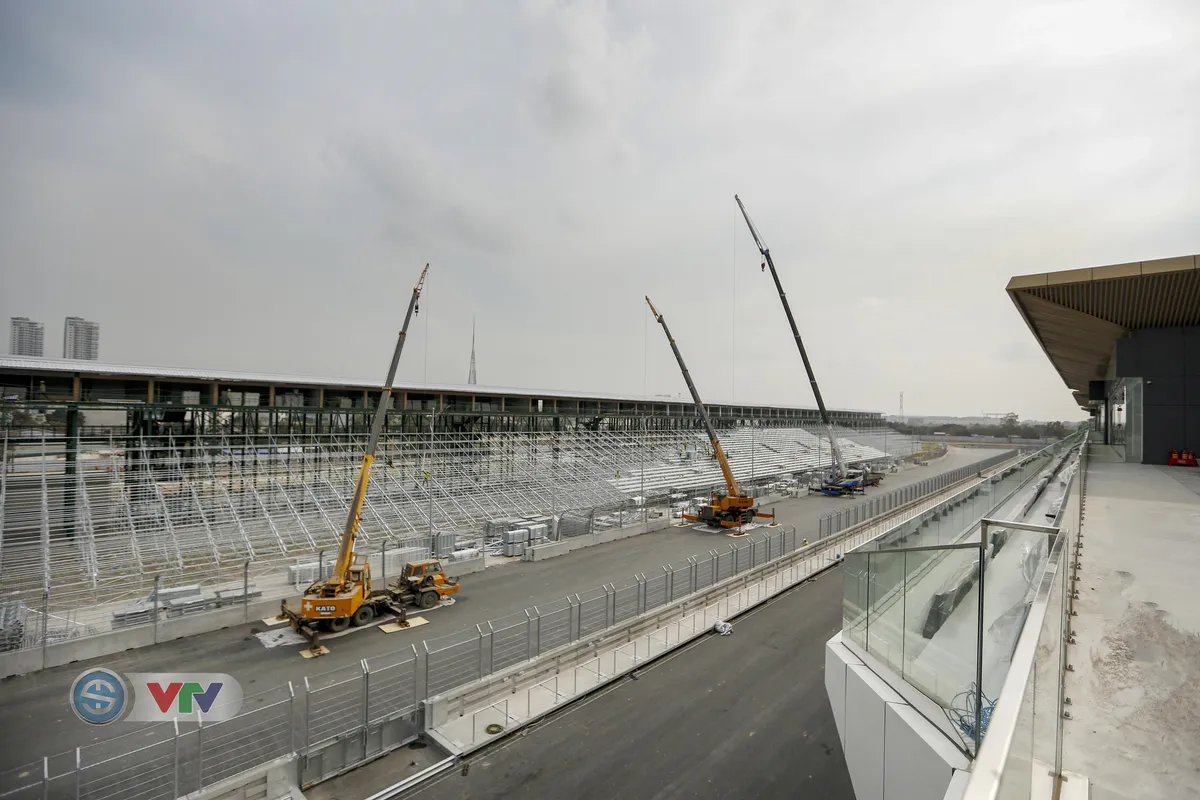 ẢNH: Toàn cảnh trường đua F1 Việt Nam Grand Prix - Ảnh 12. ẢNH: Toàn cảnh trường đua F1 Việt Nam Grand Prix - Ảnh 12.