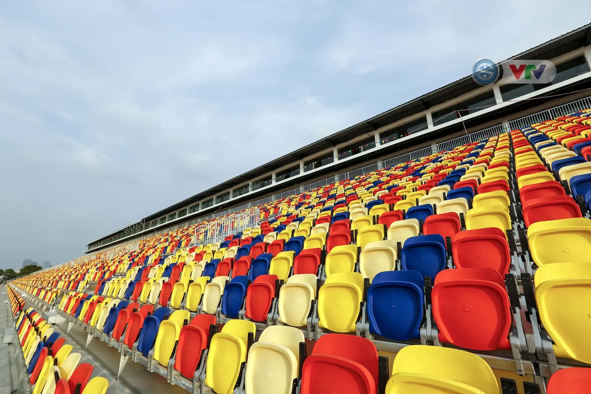 ẢNH: Toàn cảnh trường đua F1 Việt Nam Grand Prix - Ảnh 3. ẢNH: Toàn cảnh trường đua F1 Việt Nam Grand Prix - Ảnh 3.