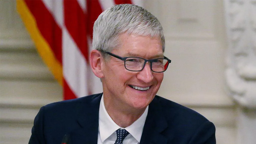 Tim Cook: Đừng quá lo lắng về iPhone! - Ảnh 1.