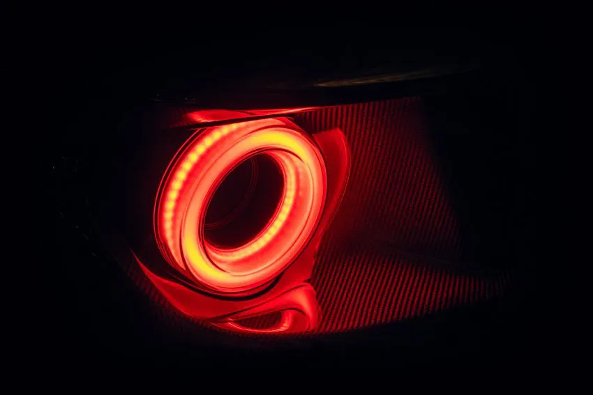 2020 Ford GT bổ sung th&ecirc;m sức mạnh với phi&ecirc;n bản Liquid Carbon Edition - Ảnh 5.