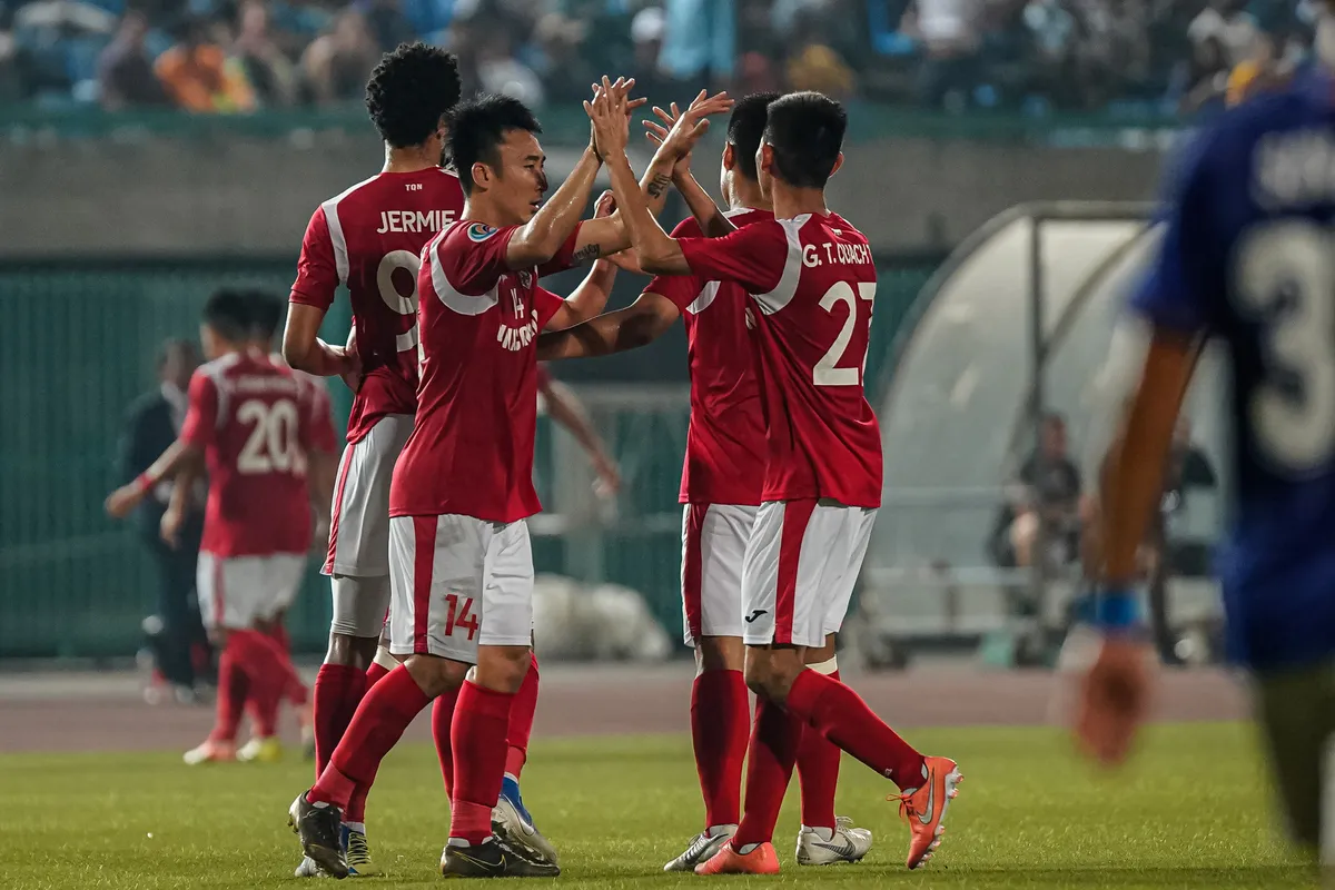 VIDEO Highlights: Svay Rieng 1-4 Than Quảng Ninh (Bảng G, AFC Cup 2020) - Ảnh 2. VIDEO Highlights: Svay Rieng 1-4 Than Quảng Ninh (Bảng G, AFC Cup 2020) - Ảnh 2.