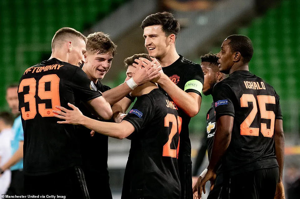 LASK 0 - 5 Manchester United: Quỷ Đỏ đặt 1 chân vào tứ kết Europa League - Ảnh 2. LASK 0 - 5 Manchester United: Quỷ Đỏ đặt 1 chân vào tứ kết Europa League - Ảnh 2.