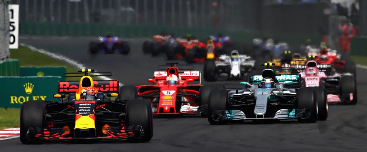 Dính COVID-19, Sergio Perez bị thay thế bởi Nico Hulkenberg ở GP Anh - Ảnh 2.