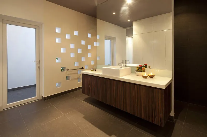 Nhà phố đơn giản, tiết kiệm chi phí dành cho gia đình trẻ - Ảnh 11.