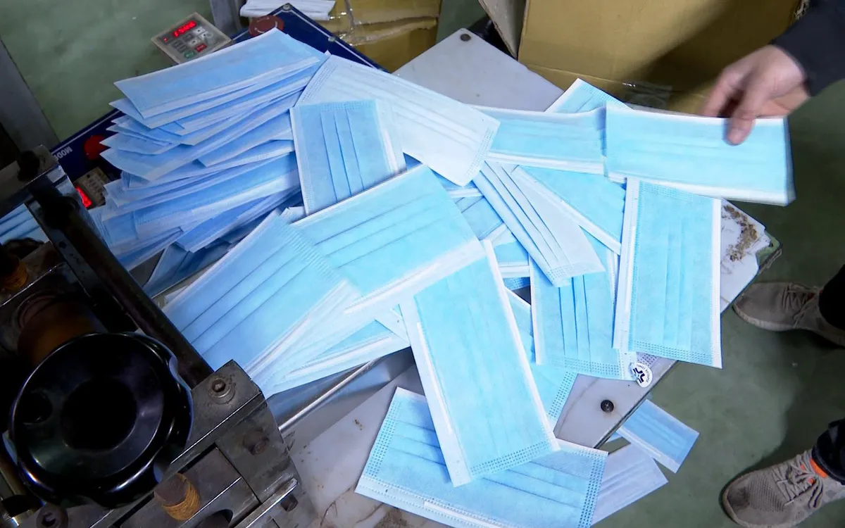 Lưu ý người tiêu dùng khi tiếp nhận các thông tin liên quan đến dịch COVID-19 - Ảnh 1. Lưu ý người tiêu dùng khi tiếp nhận các thông tin liên quan đến dịch COVID-19 - Ảnh 1.