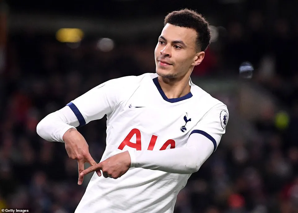Burnley 1-1 Tottenham: Cứu nguy nhờ phạt đền - Ảnh 2. Burnley 1-1 Tottenham: Cứu nguy nhờ phạt đền - Ảnh 2.