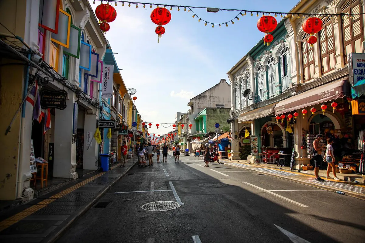 Đảo du lịch Phuket - “Tâm dịch” mới tại Thái Lan - Ảnh 1. Đảo du lịch Phuket - “Tâm dịch” mới tại Thái Lan - Ảnh 1.