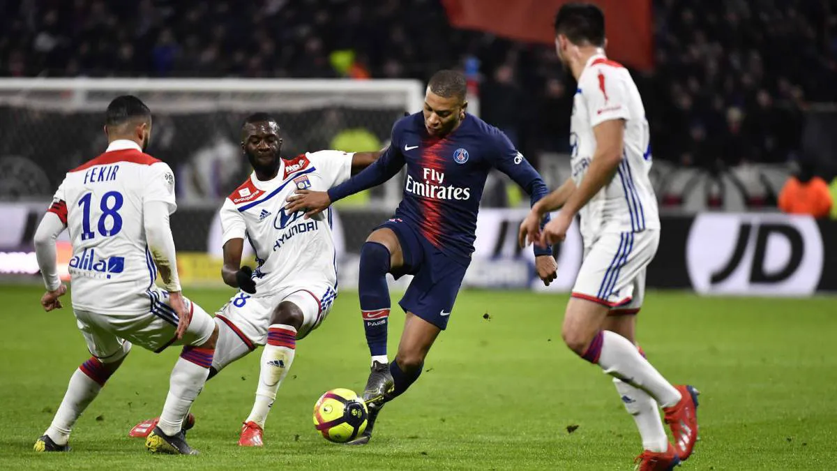Ligue 1 có thể trở lại thi đấu vào ngày 17/6 - Ảnh 1. Ligue 1 có thể trở lại thi đấu vào ngày 17/6 - Ảnh 1.
