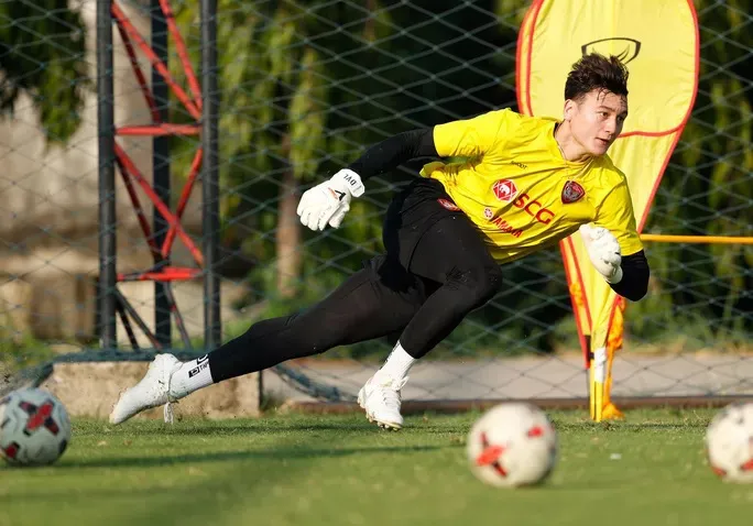 Thai League nghỉ thi đấu đến tháng 9, Đặng Văn Lâm ngồi chơi 5 tháng - Ảnh 1. Thai League nghỉ thi đấu đến tháng 9, Đặng Văn Lâm ngồi chơi 5 tháng - Ảnh 1.