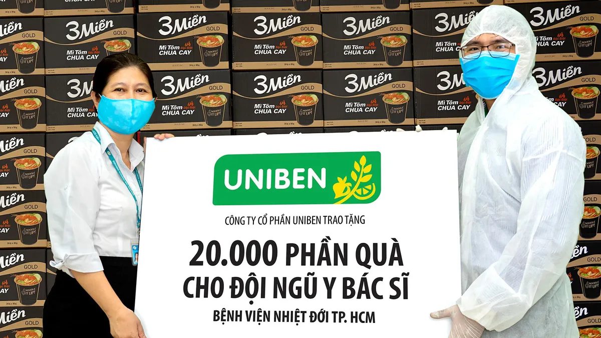 Uniben trao tặng 150.000 bữa ăn dinh dưỡng cho đội ngũ y b&aacute;c sĩ - Ảnh 2.