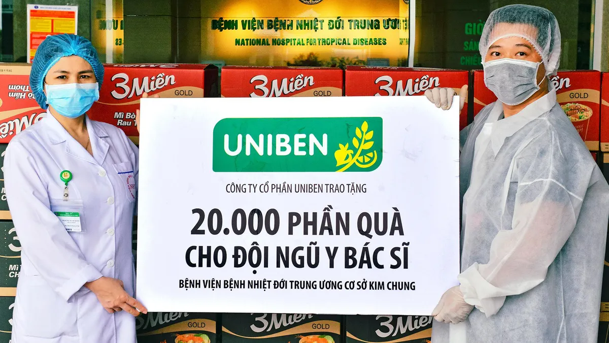 Uniben trao tặng 150.000 bữa ăn dinh dưỡng cho đội ngũ y b&aacute;c sĩ - Ảnh 6.