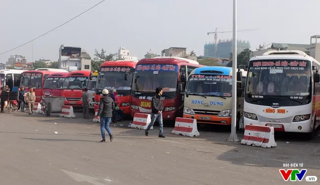 Giảm các loại chi phí dịch vụ trong bến xe cho tới hết năm 2020 - Ảnh 1. Giảm các loại chi phí dịch vụ trong bến xe cho tới hết năm 2020 - Ảnh 1.