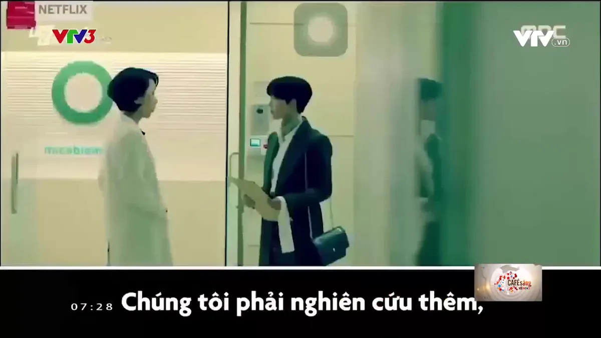 Sự tr&ugrave;ng hợp th&uacute; vị của những bộ phim khi dự b&aacute;o về virus corona - Ảnh 2.