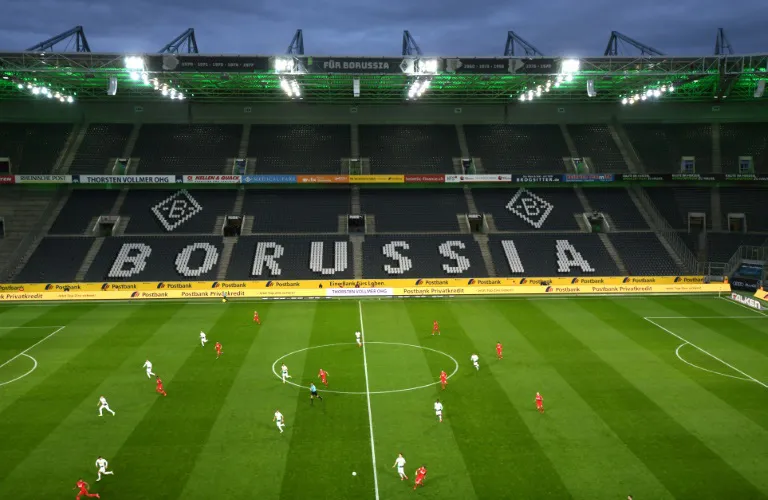 Bundesliga và những quy định chưa từng có trước dịch COVID-19 - Ảnh 2. Bundesliga và những quy định chưa từng có trước dịch COVID-19 - Ảnh 2.