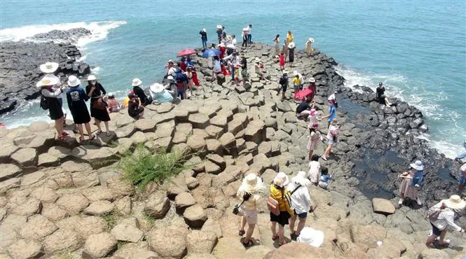 Du lịch thời COVID-19: Chết lâm sàng vì COVID-19, DN du lịch kiến nghị gì với Thủ tướng để hồi sinh? - Ảnh 4.