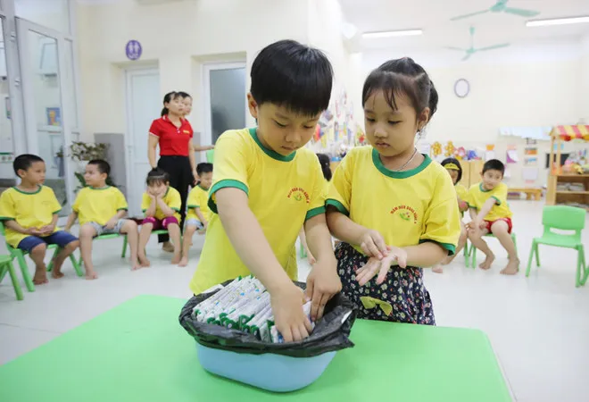 Hơn 91% trẻ em mầm non, tiểu học Hà Nội được uống sữa học đường mỗi ngày - Ảnh 10.