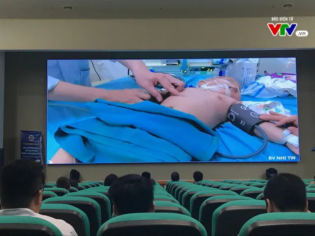 Đưa vào hoạt động hệ thống tư vấn khám, chữa bệnh từ xa cho trẻ em - Ảnh 1. Đưa vào hoạt động hệ thống tư vấn khám, chữa bệnh từ xa cho trẻ em - Ảnh 1.