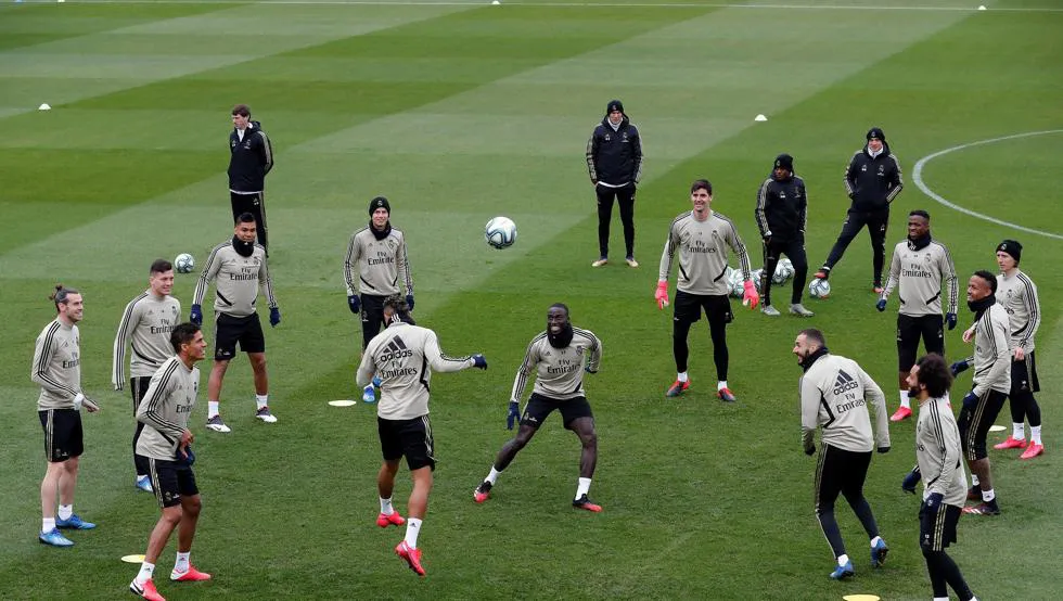 Real Madrid đón chào 2 ngôi sao trở lại trước trận gặp Eibar - Ảnh 3. Real Madrid đón chào 2 ngôi sao trở lại trước trận gặp Eibar - Ảnh 3.