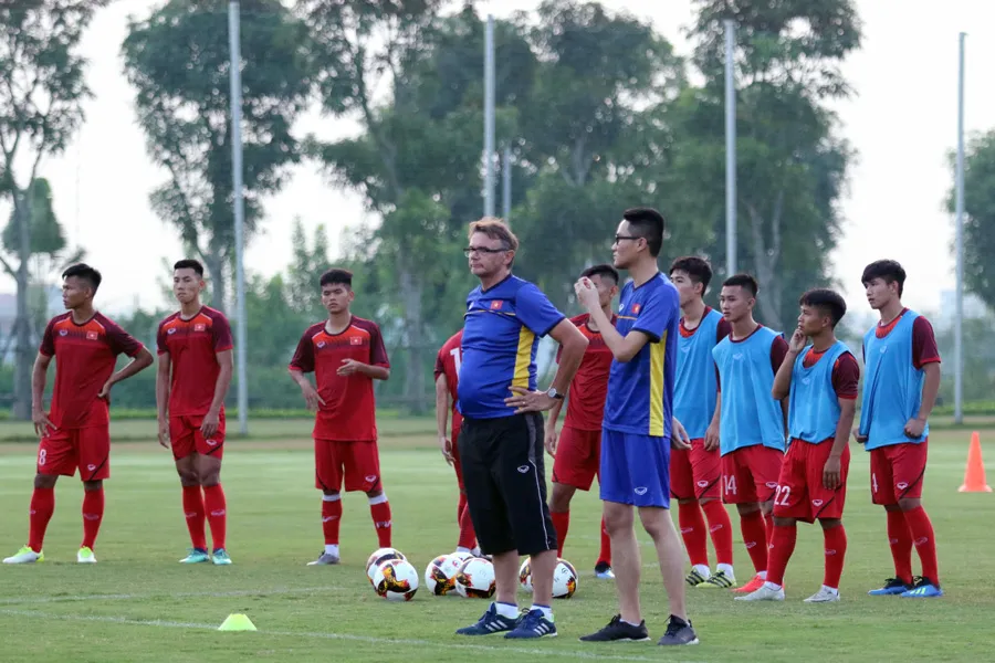 Bốc thăm VCK U19 châu Á 2020: U19 Việt Nam cùng bảng U19 Lào, Australia và Saudi Arabia - Ảnh 2. Bốc thăm VCK U19 châu Á 2020: U19 Việt Nam cùng bảng U19 Lào, Australia và Saudi Arabia - Ảnh 2.
