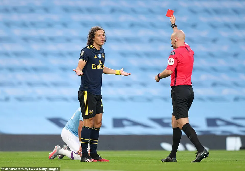 Manchester City 3-0 Arsenal: Chiến thắng thuyết phục (Đá bù vòng 28 Ngoại Hạng Anh) - Ảnh 4. Manchester City 3-0 Arsenal: Chiến thắng thuyết phục (Đá bù vòng 28 Ngoại Hạng Anh) - Ảnh 4.