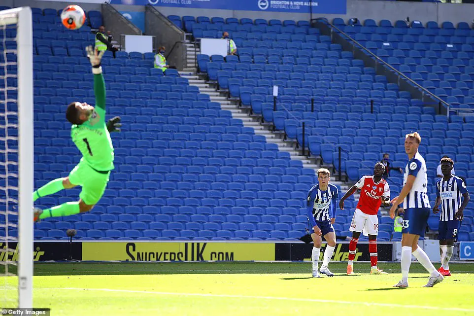Brighton 2-1 Arsenal: Mất điểm phút cuối - Ảnh 3.