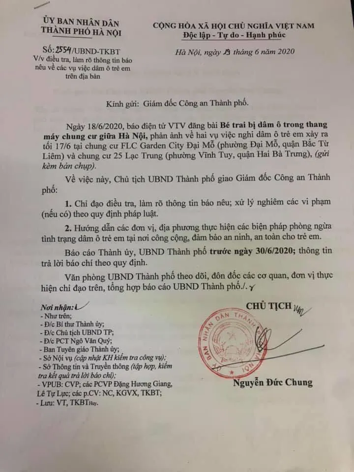 Chủ tịch Hà Nội: Gấp rút điều tra 2 vụ nghi dâm ô trẻ em được VTV News phản ánh - Ảnh 1.