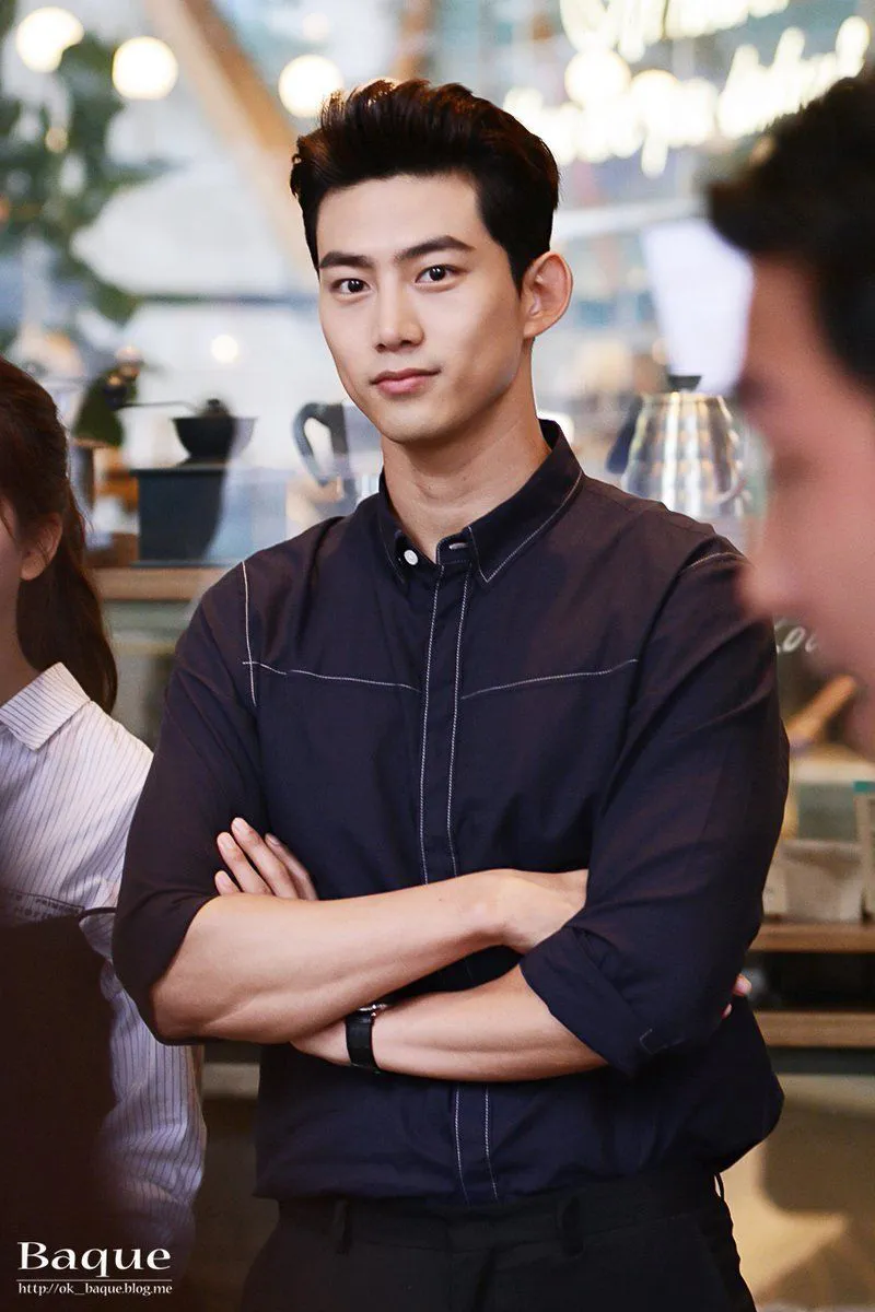 Thành viên Taecyeon (2PM) xác nhận hẹn hò - Ảnh 1.