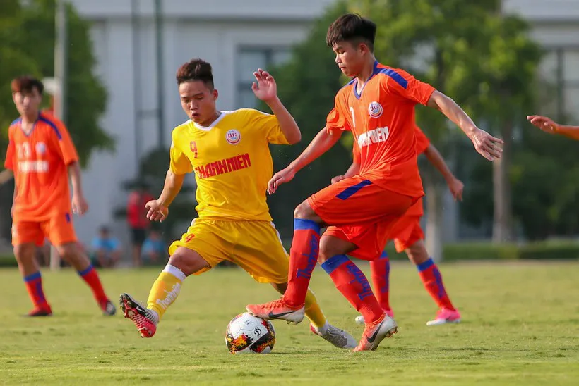 VTV tường thuật trực tiếp 2 trận bán kết U19 VĐQG 2020 trên kênh VTV6: U19 HAGL – U19 SLNA (16h00 ngày 26/6), U19 CAND – U19 VPF (18h15 ngày 26/6) - Ảnh 1. VTV tường thuật trực tiếp 2 trận bán kết U19 VĐQG 2020 trên kênh VTV6: U19 HAGL – U19 SLNA (16h00 ngày 26/6), U19 CAND – U19 VPF (18h15 ngày 26/6) - Ảnh 1.