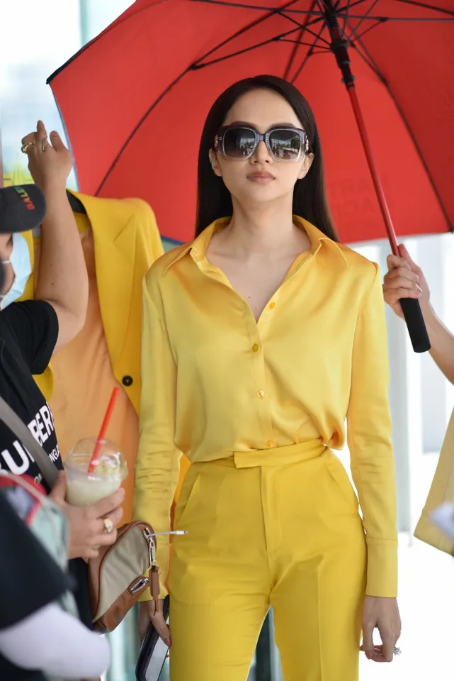 Nh&agrave; thiết kế tương lai nh&iacute; bước v&agrave;o v&ograve;ng thử th&aacute;ch kịch t&iacute;nh - Ảnh 2.