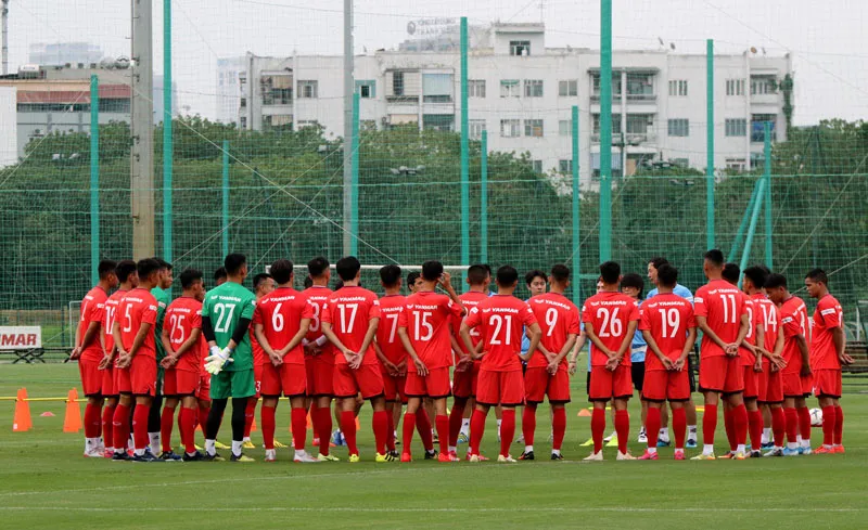 Các cầu thủ nỗ lực thể hiện khả năng trong buổi tập đầu tiên của ĐT U22 Việt Nam - Ảnh 4. Các cầu thủ nỗ lực thể hiện khả năng trong buổi tập đầu tiên của ĐT U22 Việt Nam - Ảnh 4.