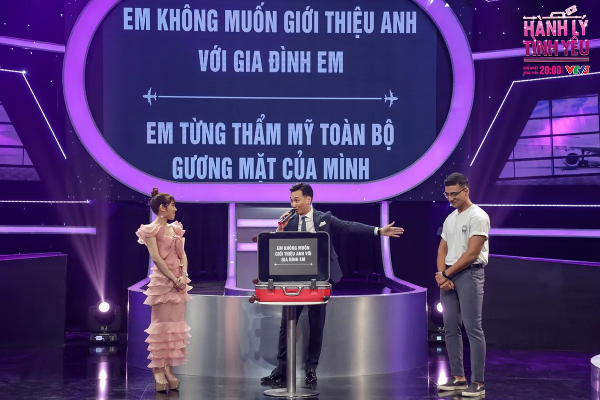 Chàng trai Hà Nội lấy 4 bài kiểm tra của gia đình để tuyển người yêu - Ảnh 4.