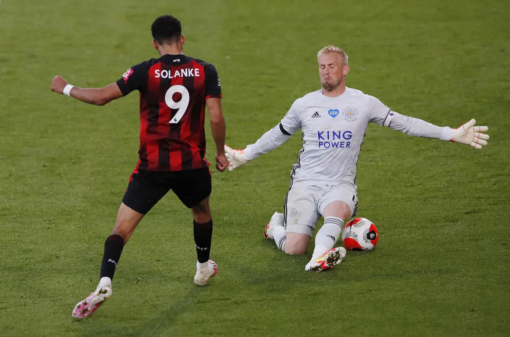 Bournemouth 4-1 Leicester City: Thua sốc đội cầm đèn đỏ, Bầy Cáo nguy cơ bật khỏi top 4 - Ảnh 6.
