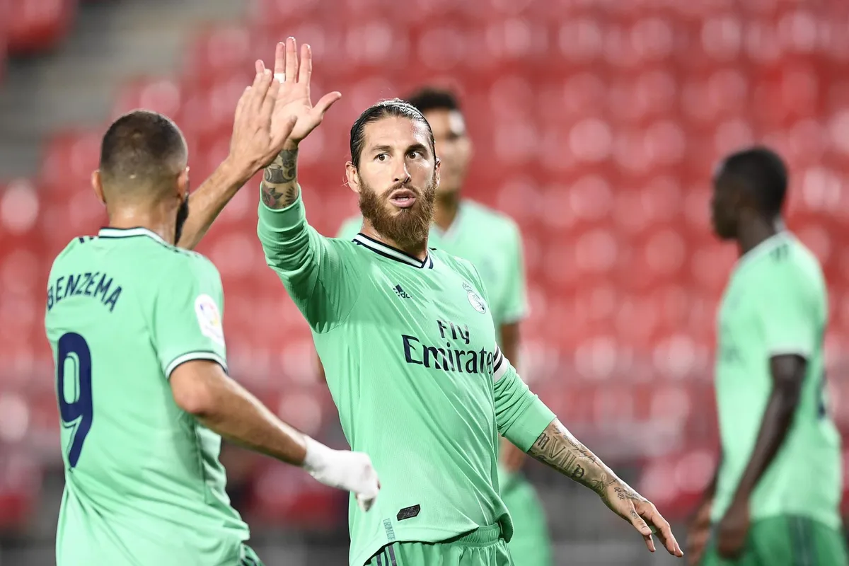 Thắng Granada, Real Madrid lập kỷ lục hiếm có - Ảnh 1. Thắng Granada, Real Madrid lập kỷ lục hiếm có - Ảnh 1.