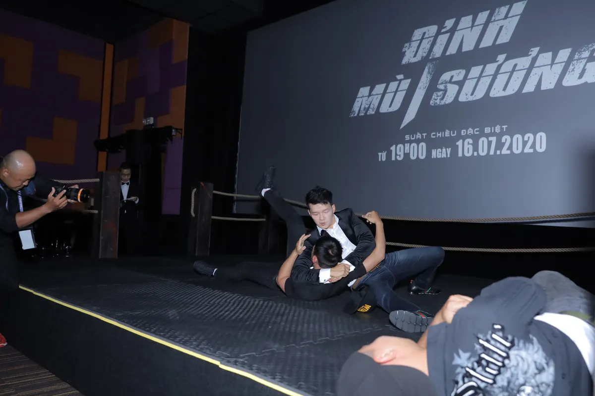 Đỉnh m&ugrave; sương quy tụ d&agrave;n sao v&otilde; thuật h&agrave;ng đầu ch&acirc;u &Aacute;  - Ảnh 3.