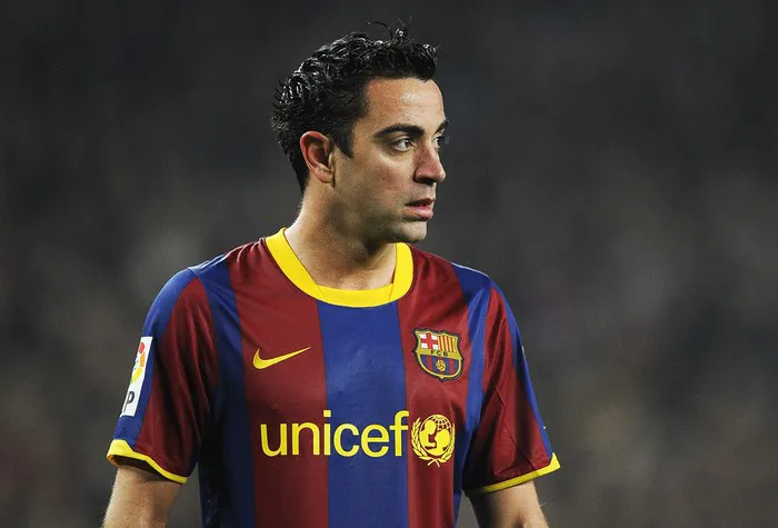 Cựu cầu thủ Barcelona dương tính với Covid-19 - Ảnh 2.