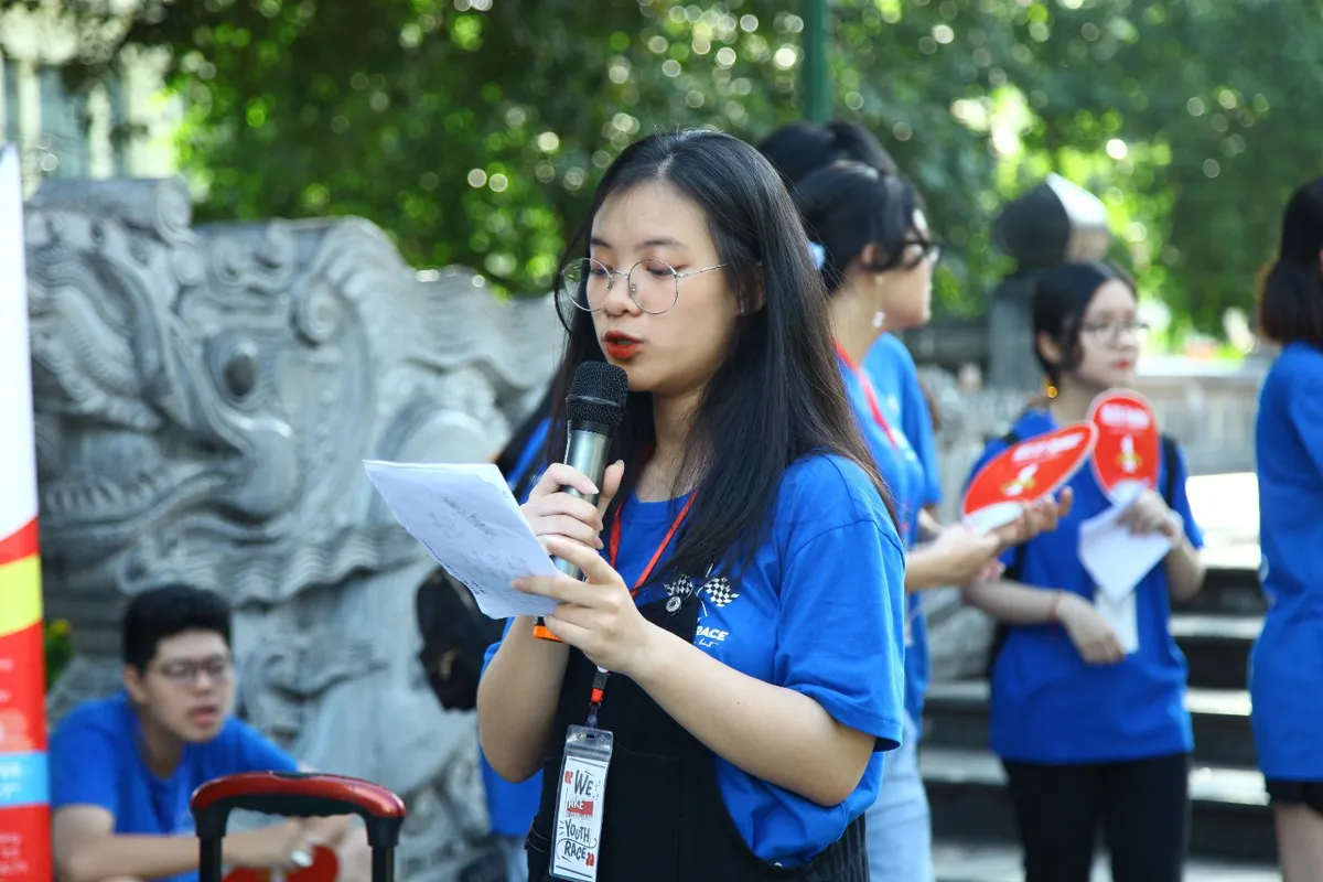 Youth Race: Beyond Your Limit khuấy động sân chơi tiếng Anh cho các bạn trẻ Hà Nội - Ảnh 1.